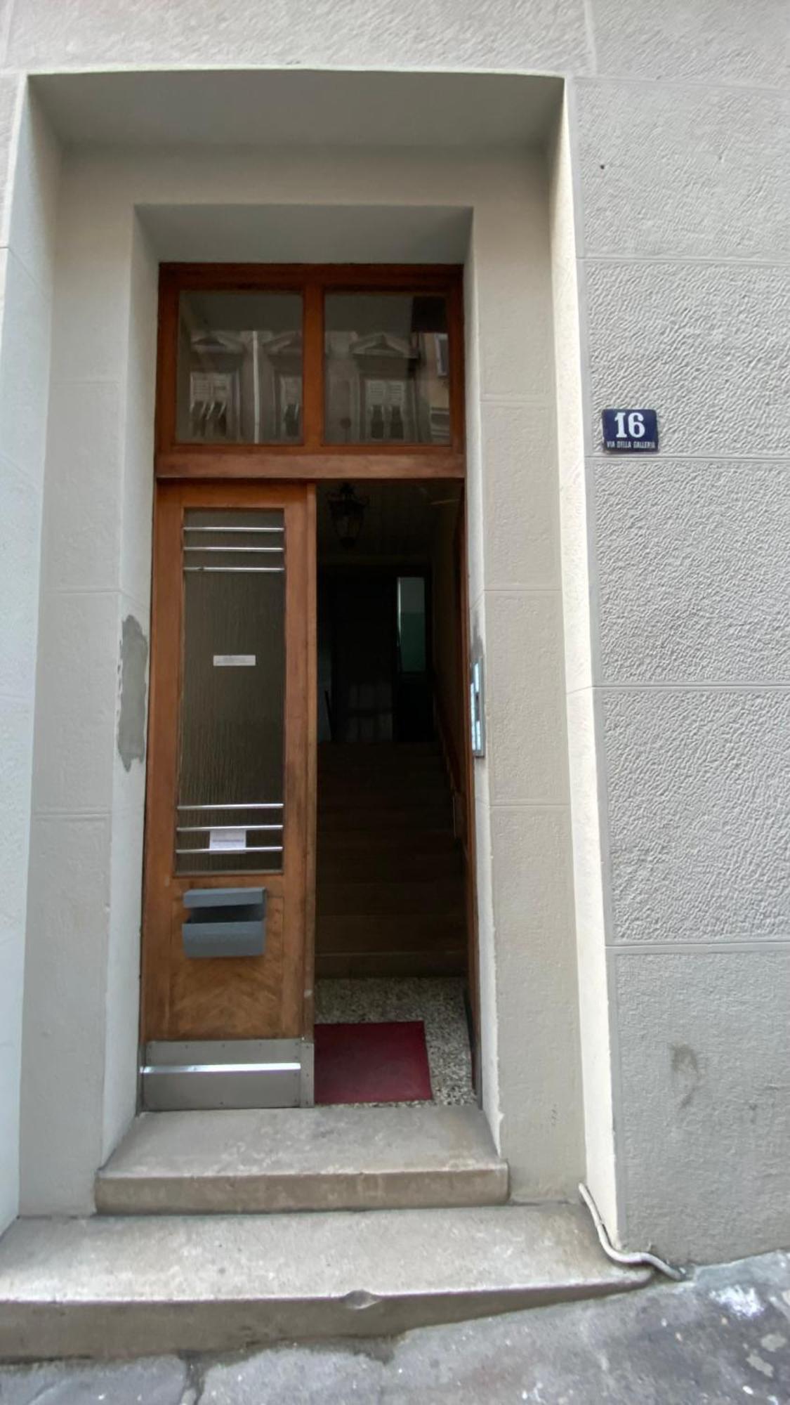 Dormire In Centro Trieste Studio Galleria 16 Экстерьер фото